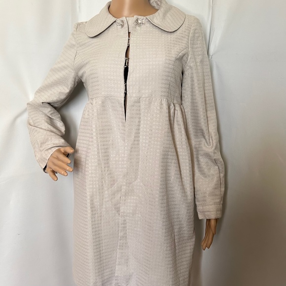 NWT Kalé Bob Front Buttons & Hooks Closure Light Gray Dress Coat Size XS - Picture 2 of 10